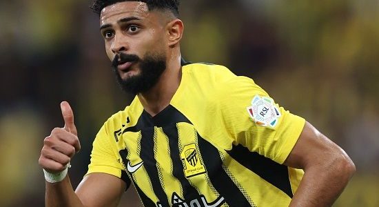 العمري: بنزيما قائد حقيقي.. ومصيري مؤجل